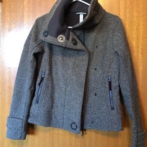 Lululemon coat